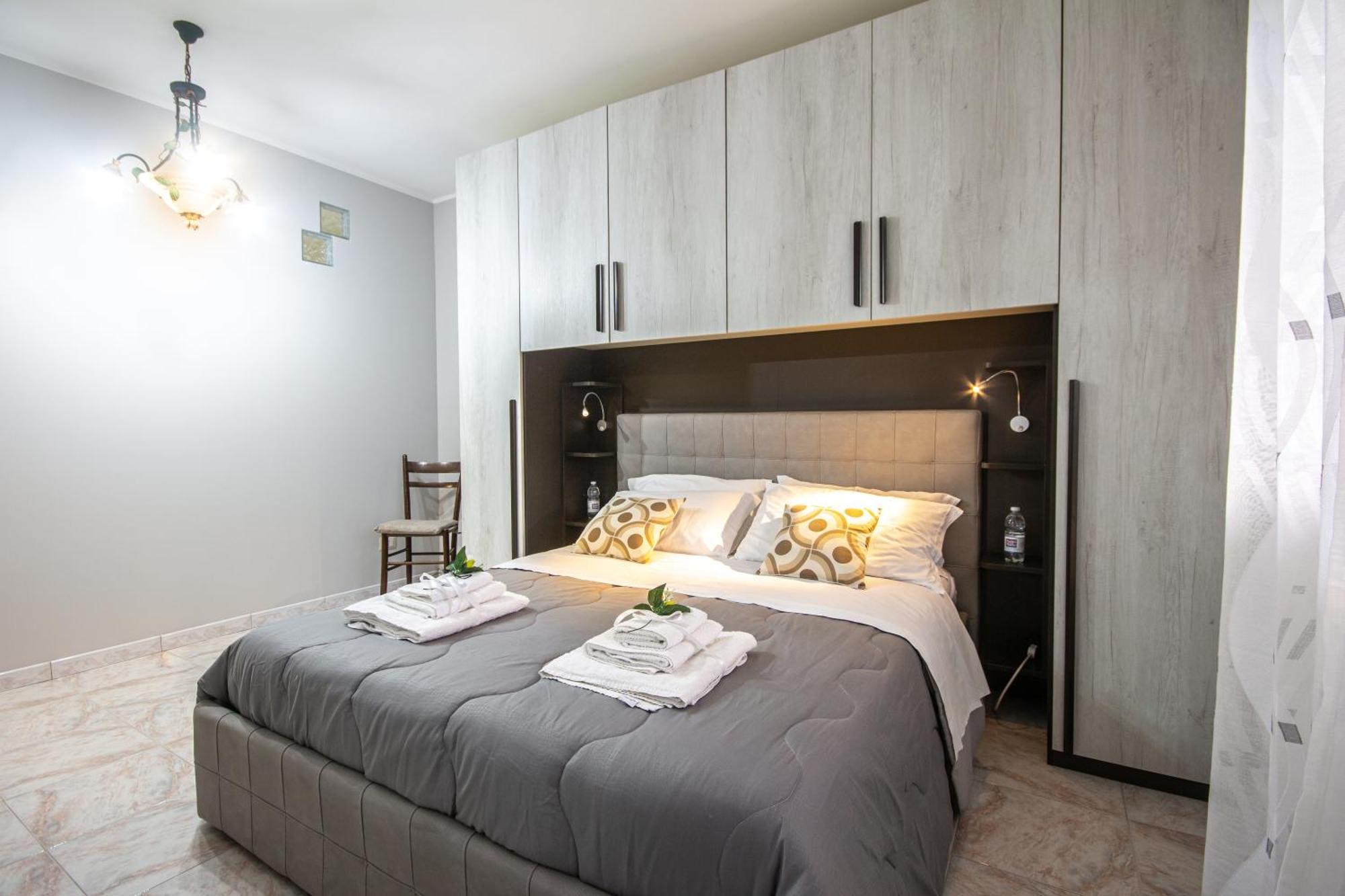 Etna Sunshine Apartments Лингуаглоса Екстериор снимка